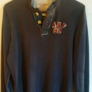 Abercrombie long sleeve.  Small
